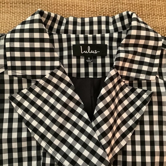 Lulu’s Jacket - Picture 3 of 4